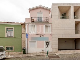 Prédio com projeto aprovado, Campo de Ourique, Lisboa