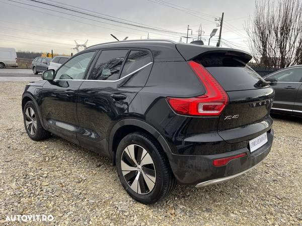 Volvo XC 40 - 4