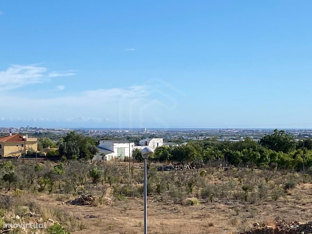 Terreno com potencial construtivo para 5 edifícios de hab...