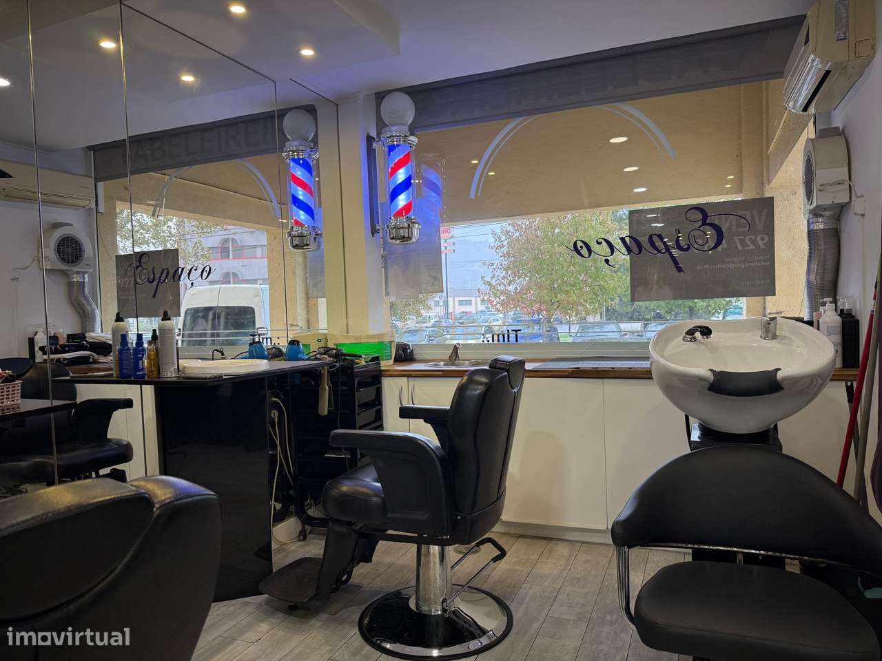 Loja totalmente equipada  – Santo António dos Cavaleiros-20