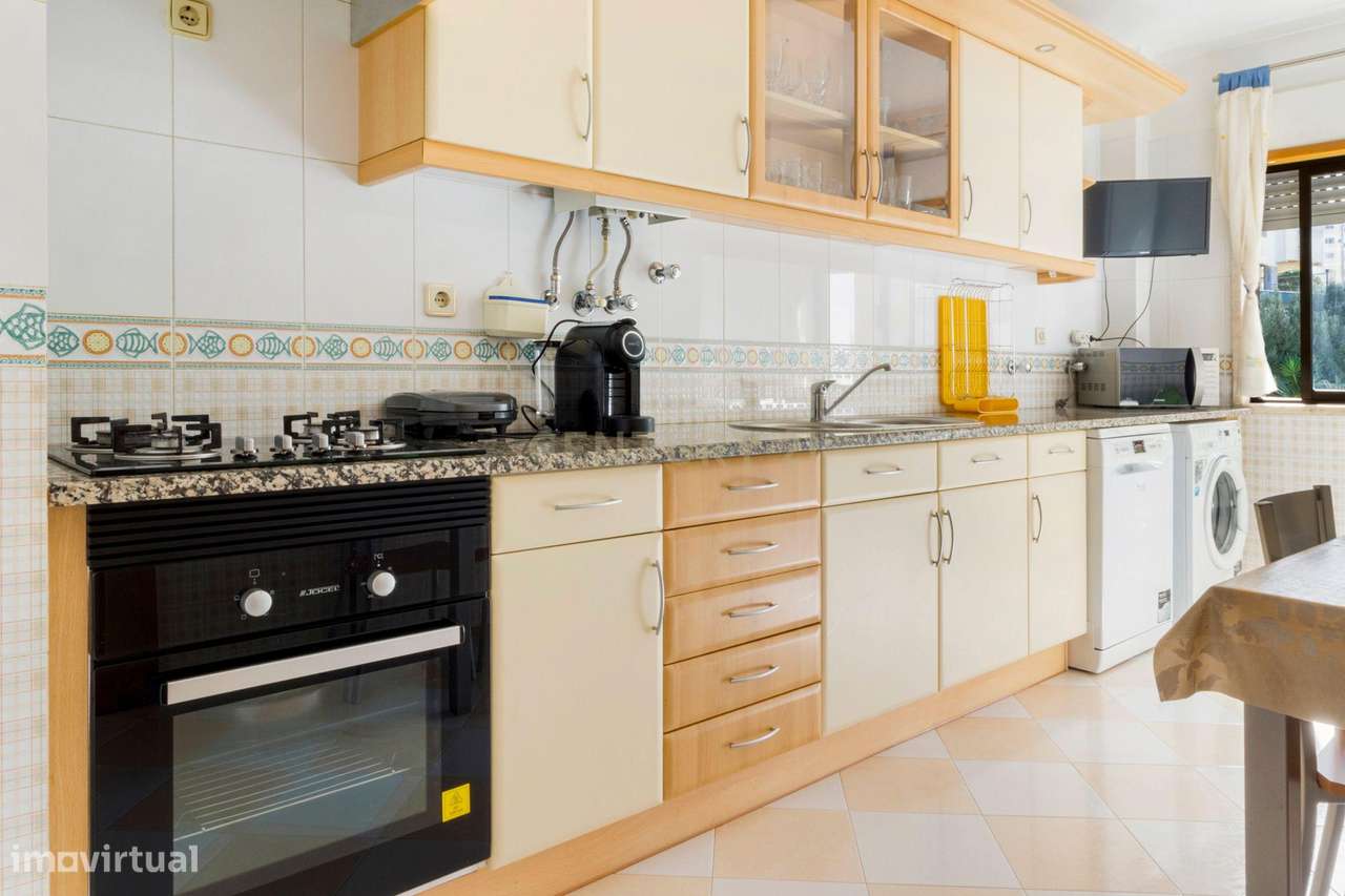 Apartamento T2 mobilado e equipado, em Monte Abraão, Queluz. Para Arre - Grande imagem: 4/28