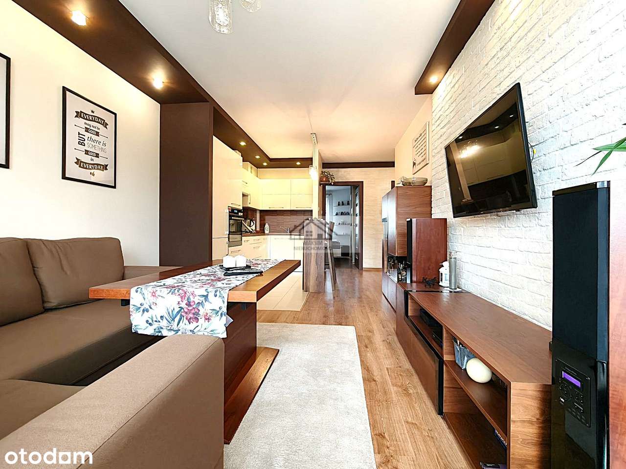 Komfortowe rodzinne 3-pok. 61,82m2 z ogródkiem - os. Drabinianka --2