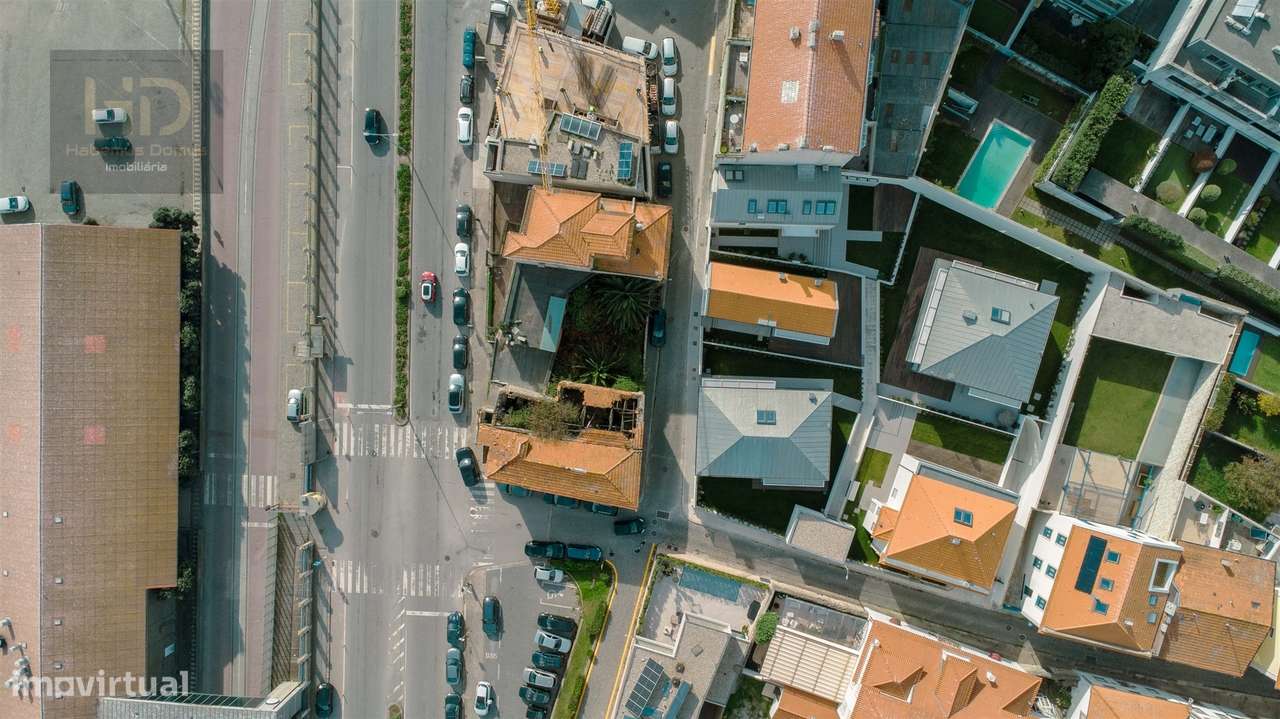 Moradia T3 de luxo na zona histórica de  Leça da Palmeira - Grande imagem: 4/60