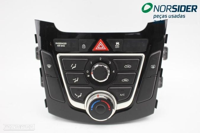 Consola de chaufagem AC Hyundai I30|12-15 - 1