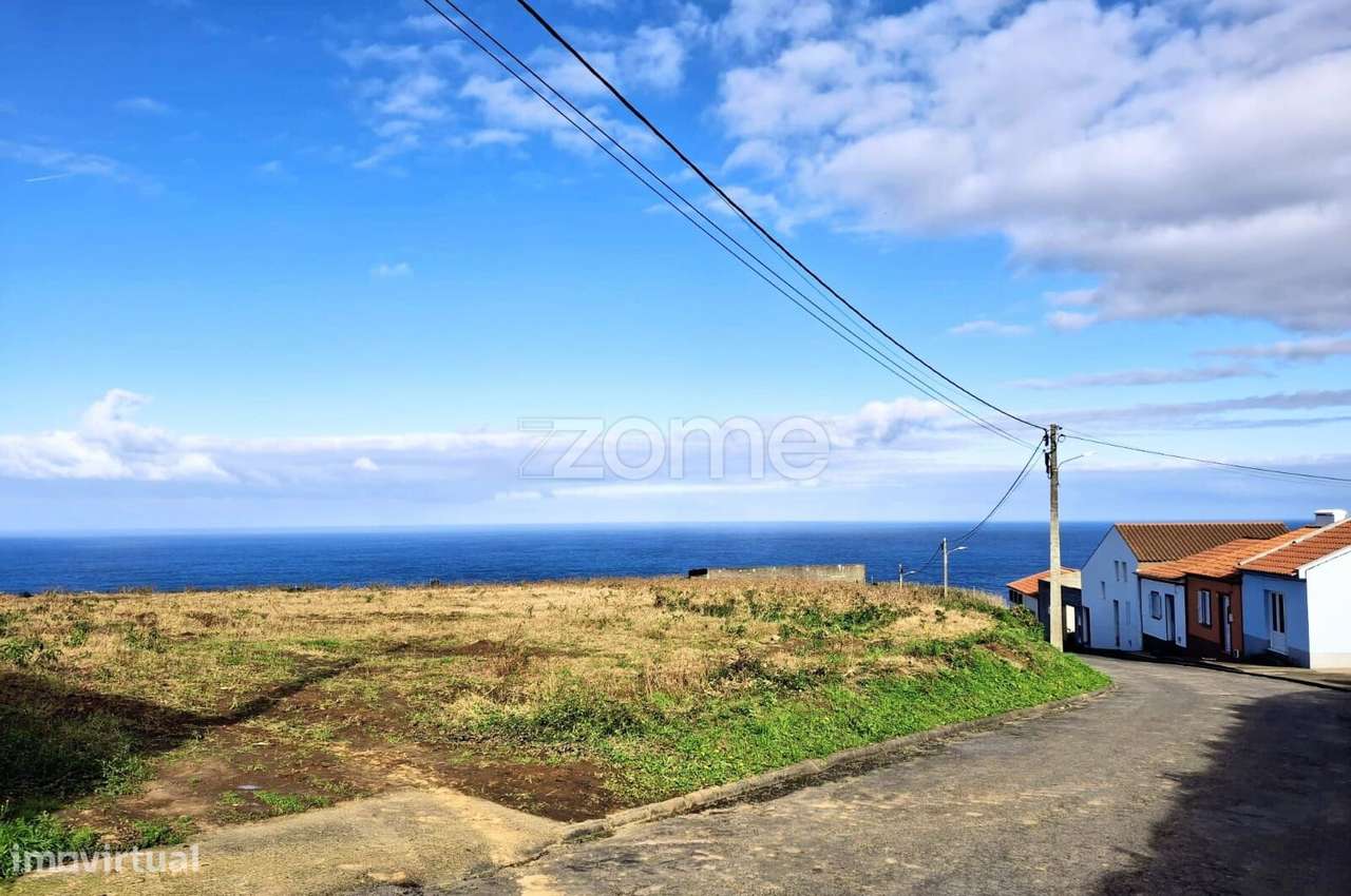 Terreno Urbanizável - Fenais da Ajuda - Grande imagem: 2/12