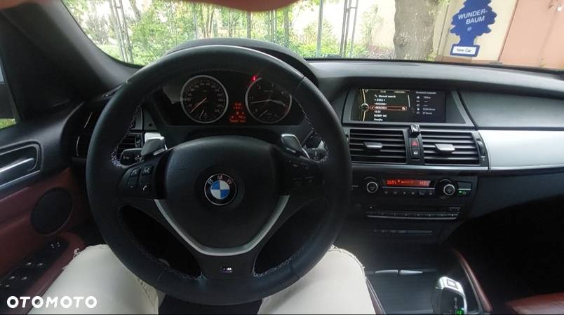 BMW X6 xDrive40d - 35