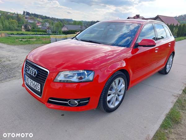 Audi A3 2.0 TDI Sportback DPF quattro Attraction - 1