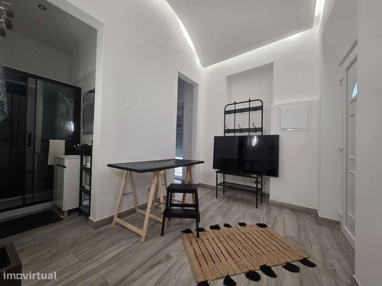 Moradia T1 + 1 com 2 terraços perto do Mar e Marina-8