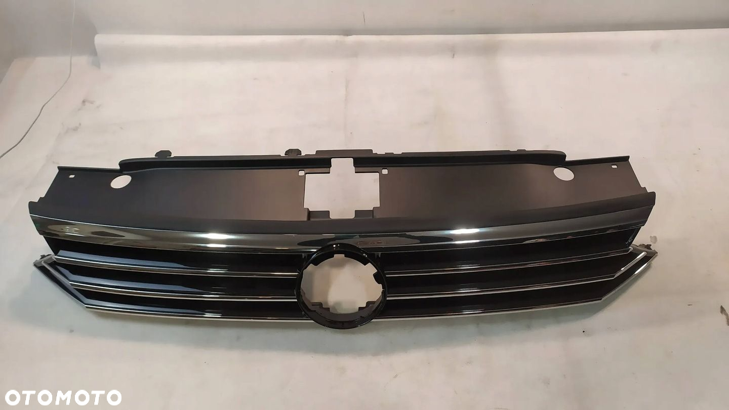 GRILL ATRAPA CHŁODNICY VW PASSAT B8 - 3