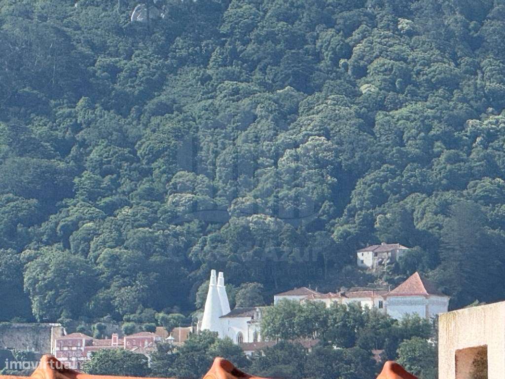 Casa Histórica com Vistas para o Palácio da Pena em Sintra-13