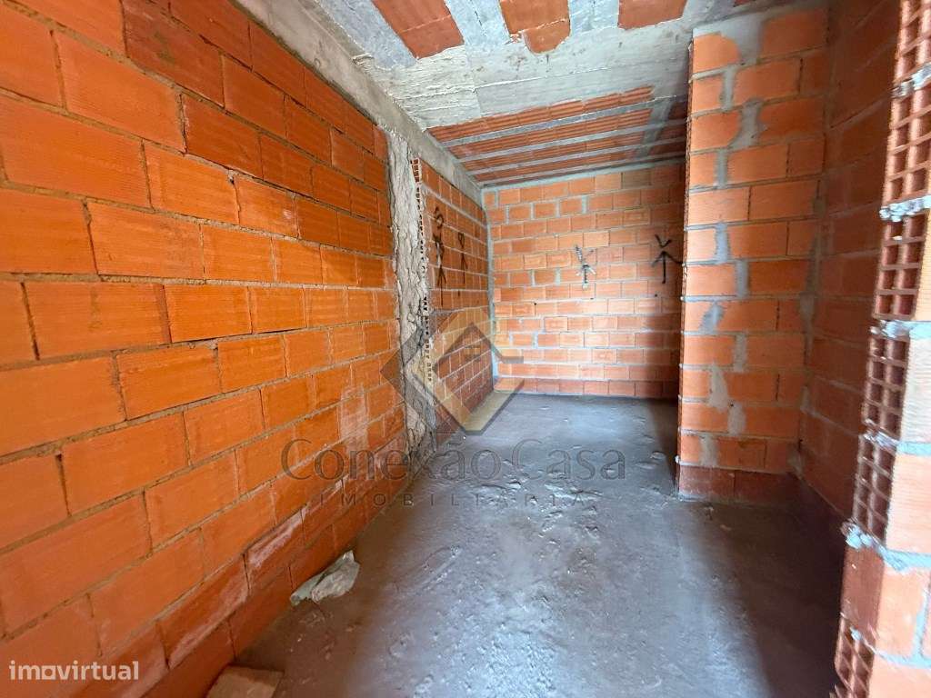 Apartamento T2 Próximo à Estação de Metro de Santo Ovídeo Vila Nova...-7
