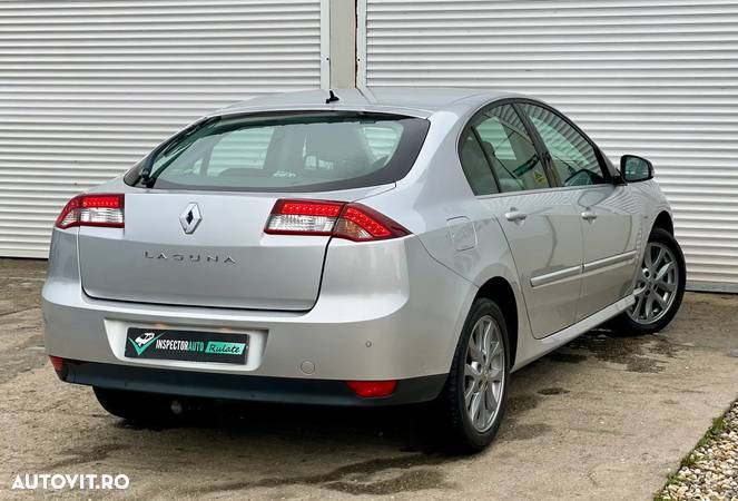 Renault Laguna dCi 110 FAP Limited - 13