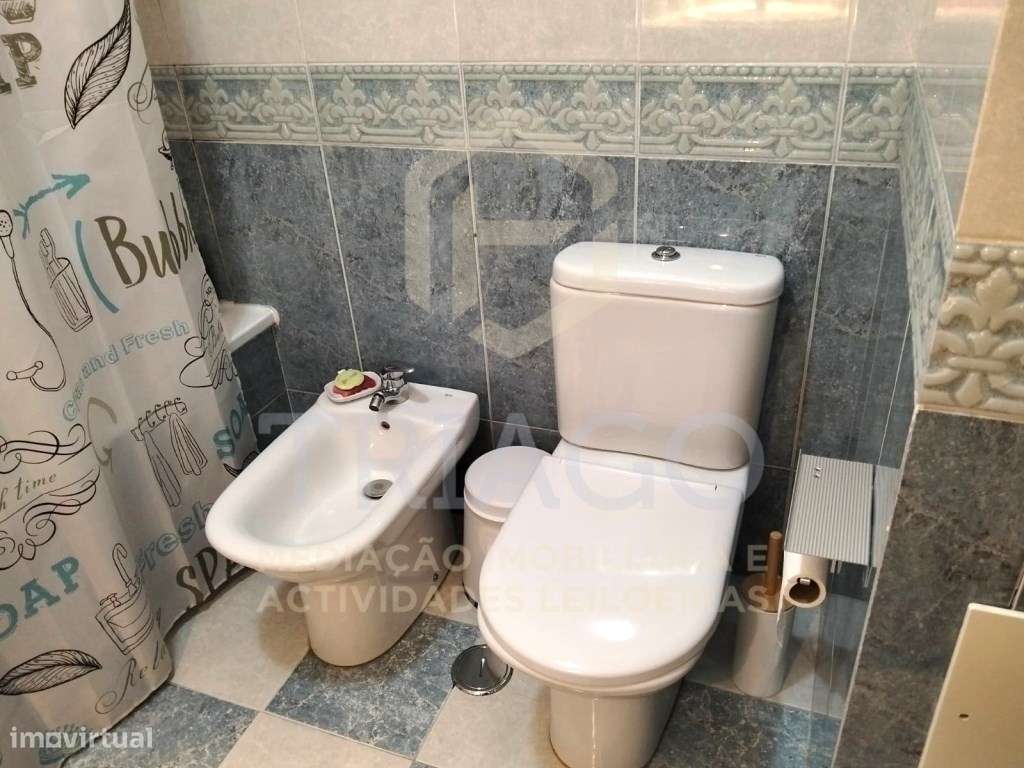 Fantástica Moradia com Garagem e Sótão - Centro Samora Correia-12