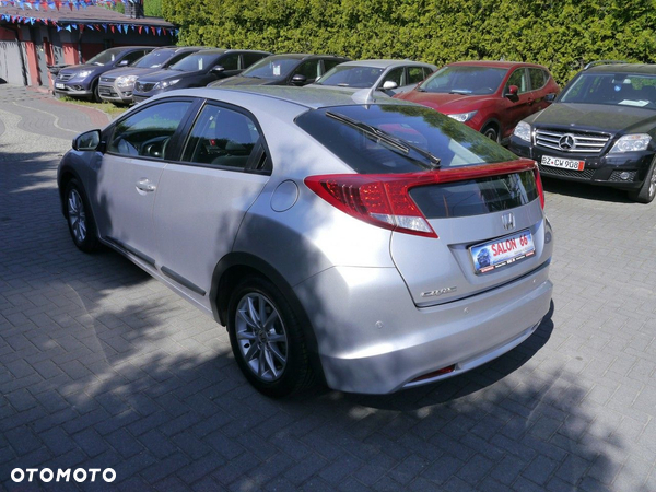 Honda Civic 1.8 Elegance - 8