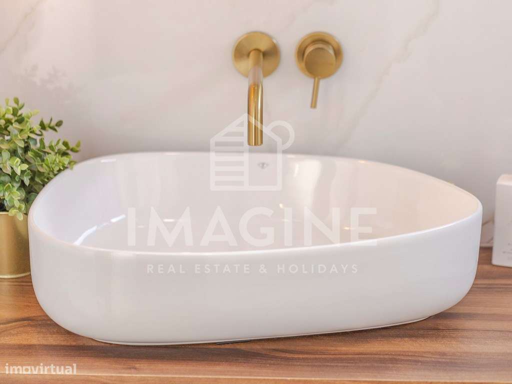 Moradia V2, de Arquitetura Moderna com Piscina e jardim - Urbanizaç...-26