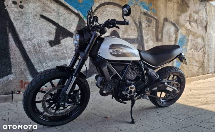 Ducati Scrambler - 3