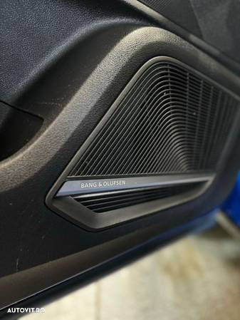Audi Q2 2.0 TDI quattro S tronic Sport - 33