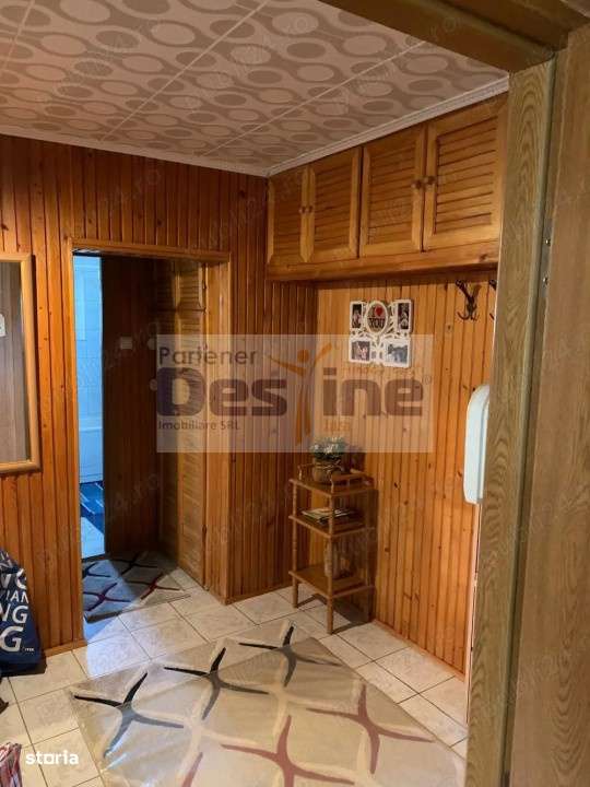 Apartament 2 camere-decomandat - zona Nicolina - Imagine principală: 5/6