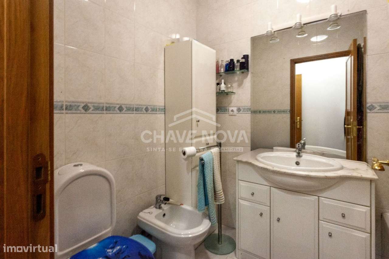 Apartamento T1+1 na Madalena-21