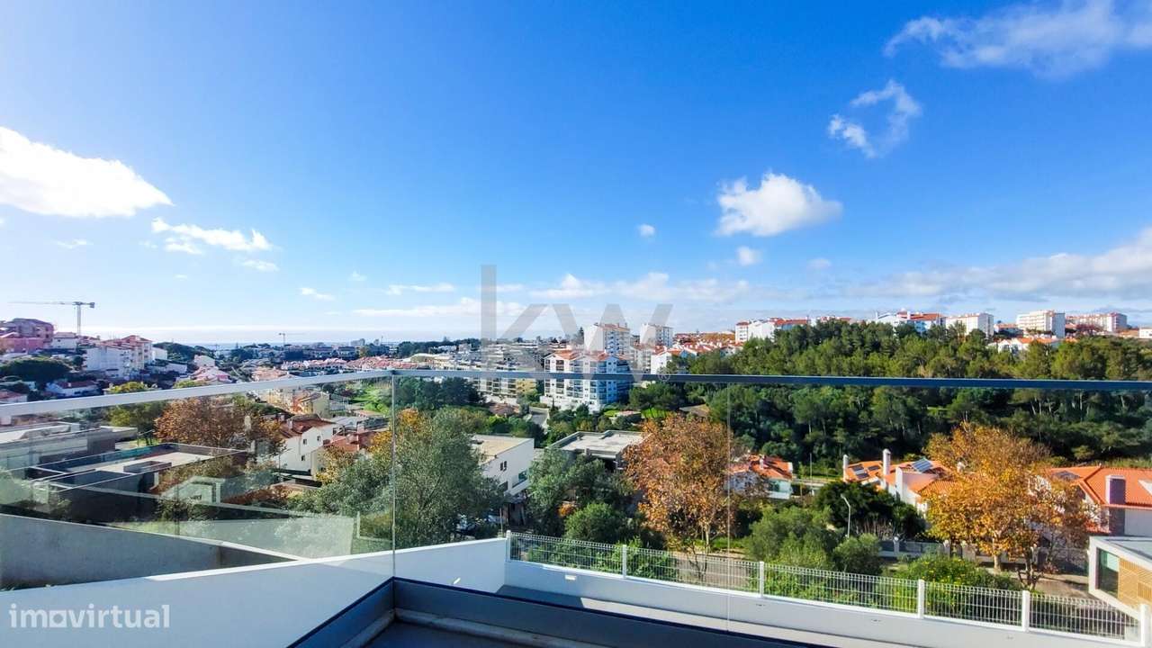 Moradia T4+2, Nova, no Monte Estoril, com elevador  e vista surpreende - Grande imagem: 5/45