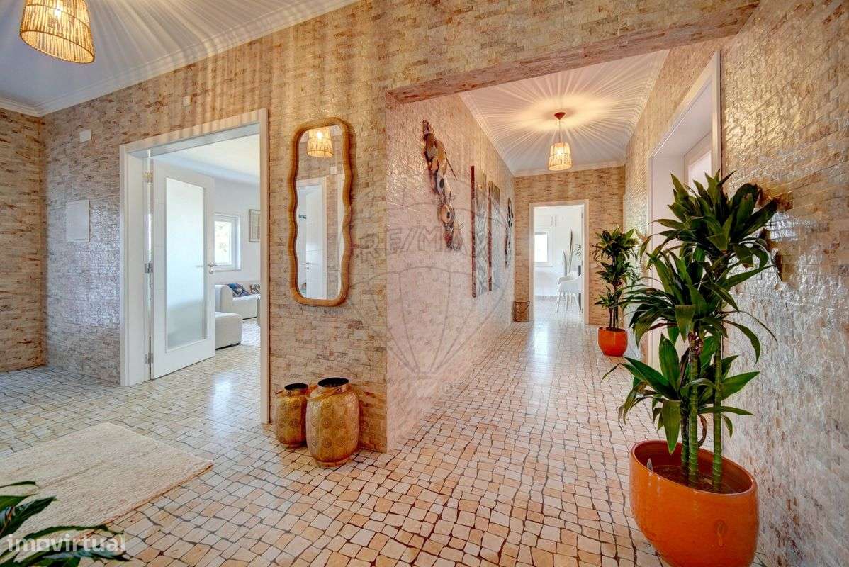 Moradia T6 para venda-32