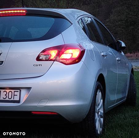 Opel Astra IV 1.7 CDTI Enjoy - 11