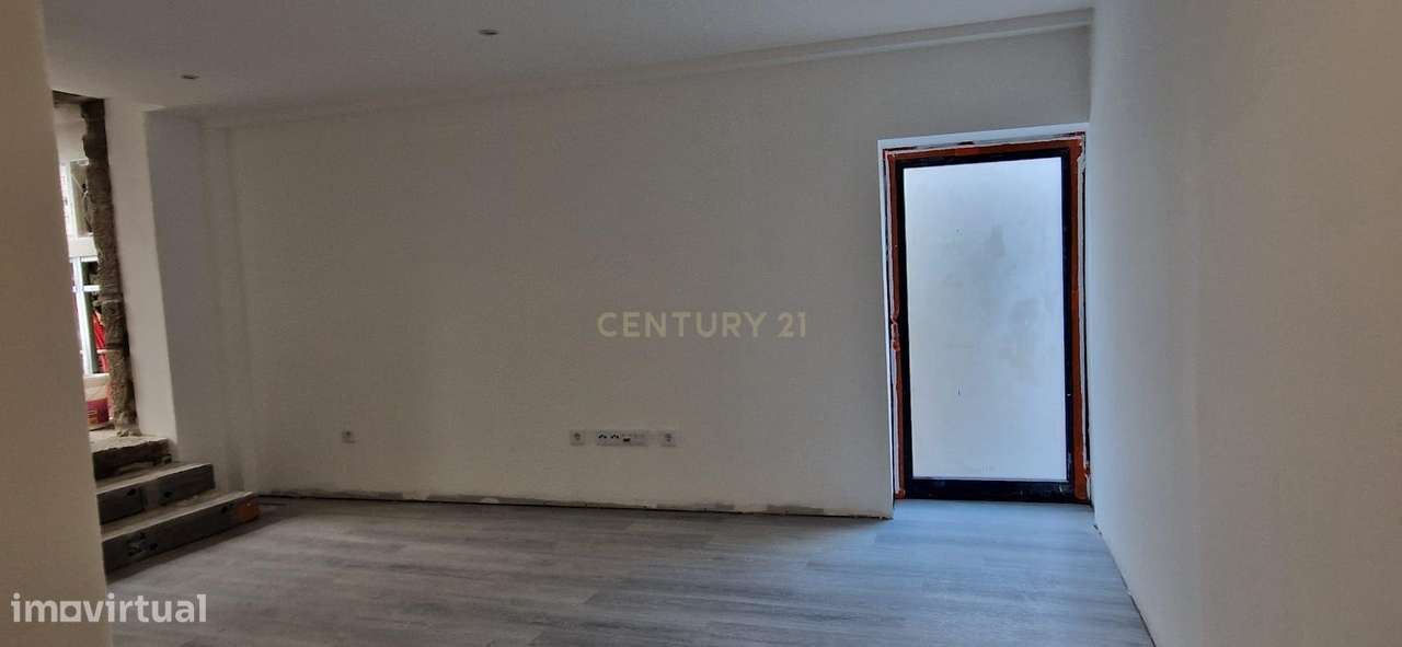 Moradia em pedra reconstruida-6