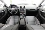 Audi A3 1.2 TFSI Sportback S tronic Attraction - 31