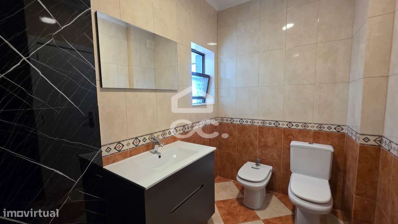 Apartamento de 4 quartos com vista para a montanha em Setúbal-23