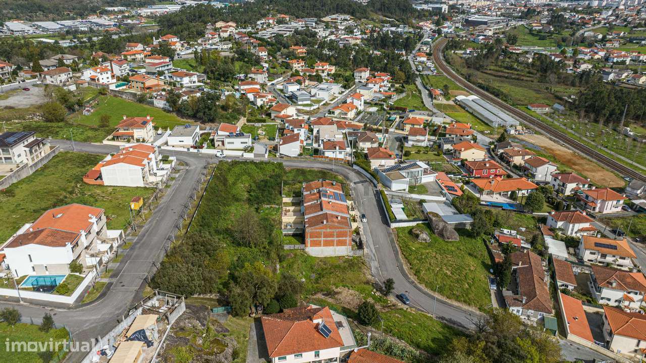 Terreno p/ construção -  Aveleda Braga. - Grande imagem: 3/18
