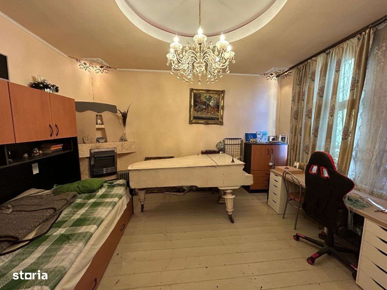 Vand casa mare din caramida,in Parneava,st.720 mp.locuibila imediat. - Imagine principală: 5/15