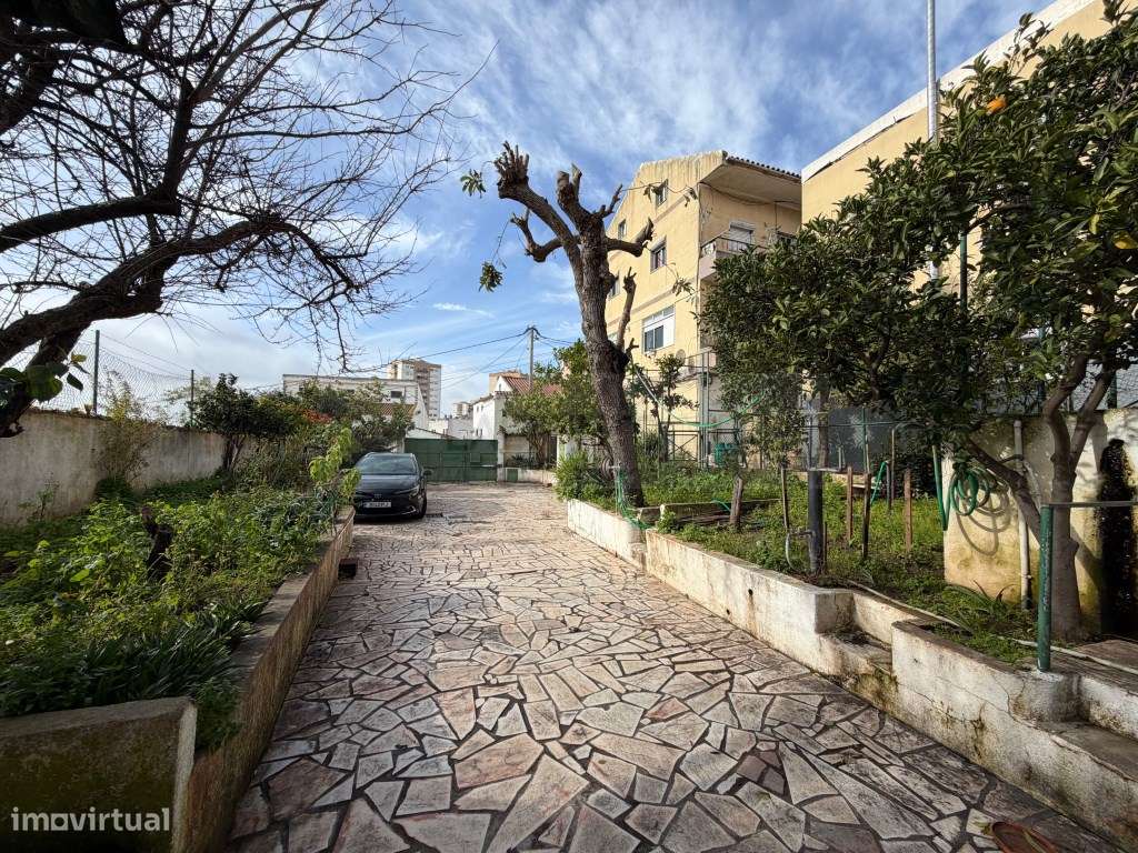 Prédio Residencial + Armazém com 1000m² na Arroja, Odivelas - Local...-1