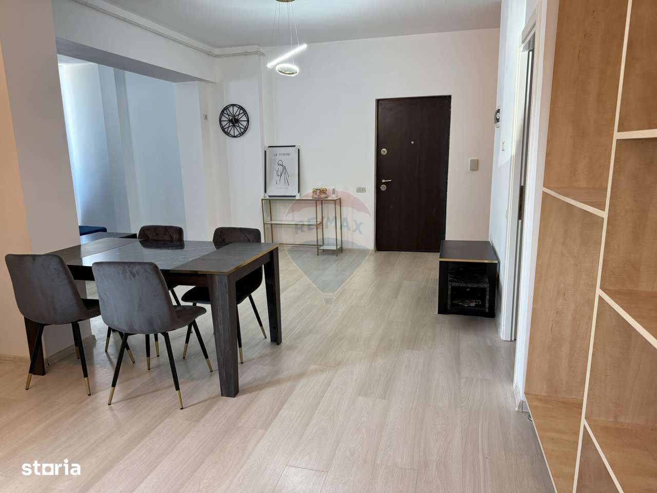 Primul chiriaș | Mobilat complet | Parcare proprie cu priză electrică - Imagine principală: 5/9