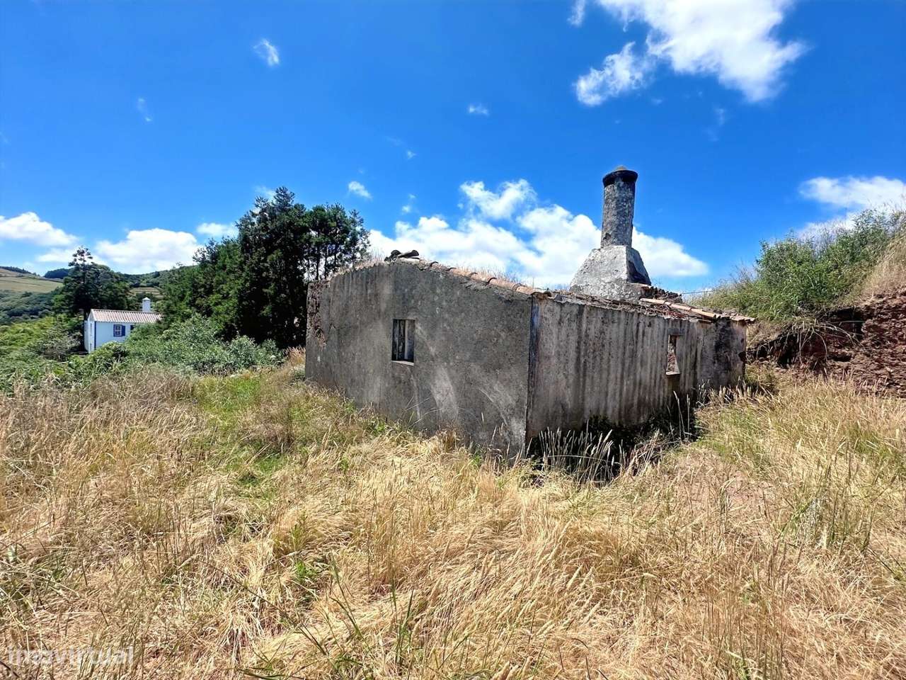 Moradia T1 em Ruína com Projeto Aprovado | Arrebentão – Santa Bárba - Grande imagem: 5/7