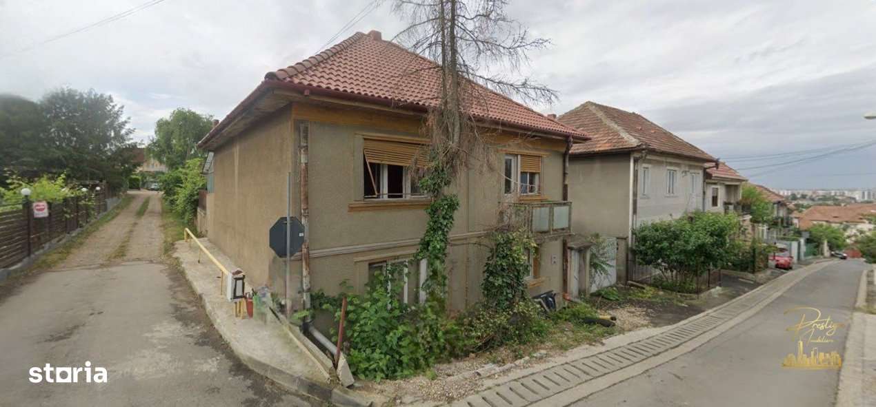 Casa renovabila cu teren generos de 700 mp in zona Garii – Oradea - Imagine principală: 1/19
