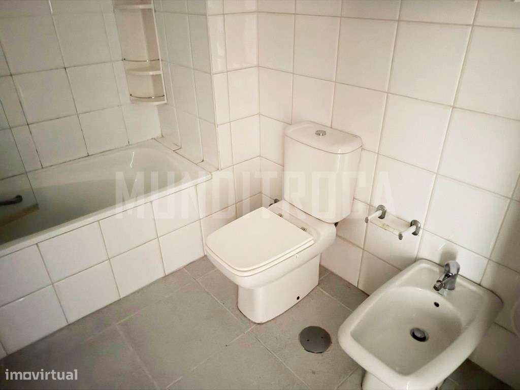 Apartamento T2 Nogueiró-9