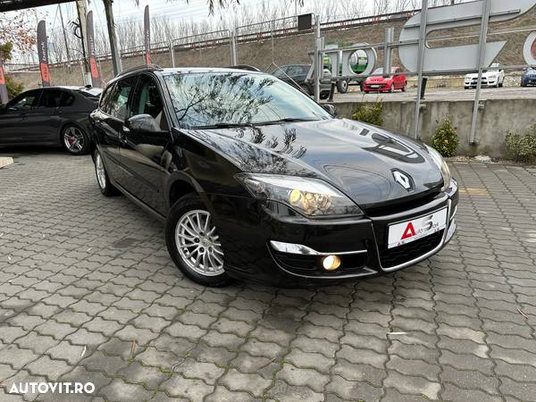 Renault Laguna - 3