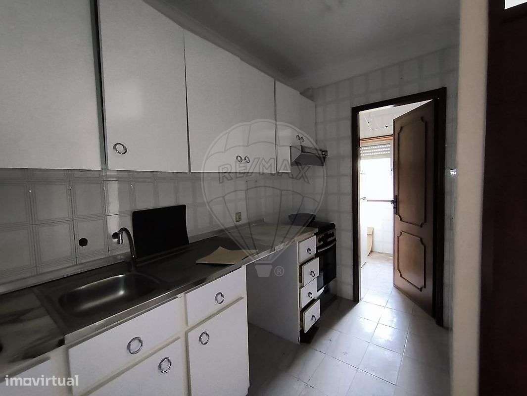 Apartamento T1 para venda - Grande imagem: 2/9