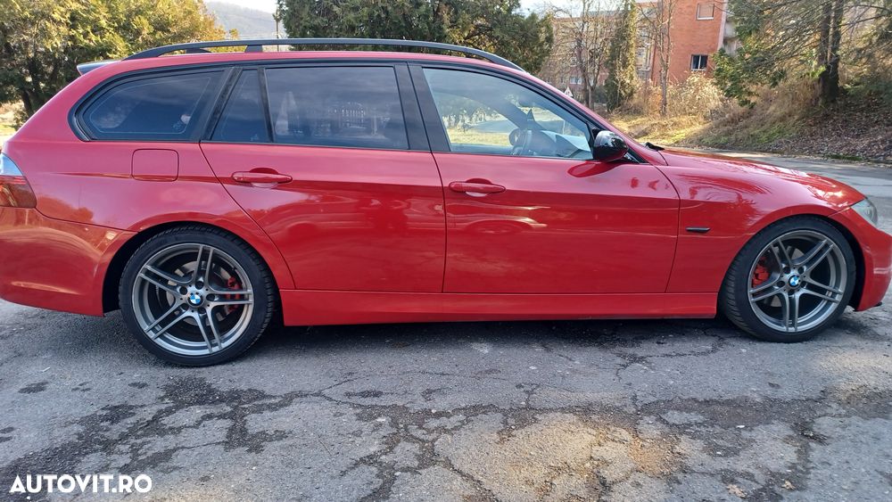 Second Hand BMW Seria 3 3 700 EUR 325 000 Km Autovit