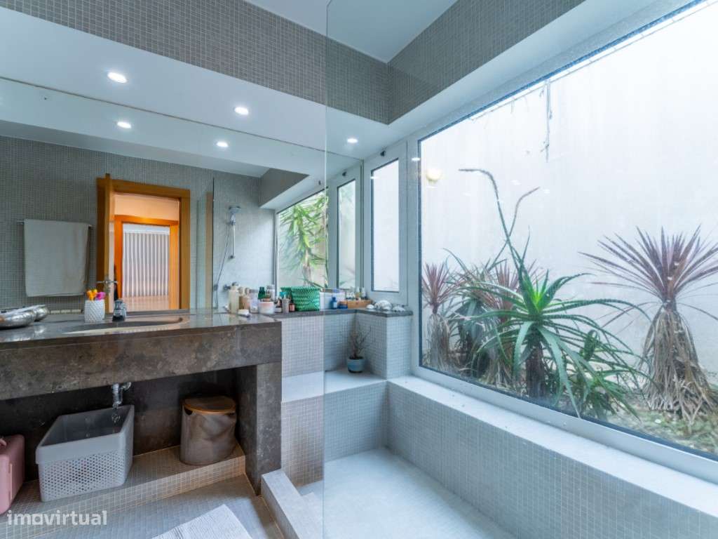 Fantástica moradia situada em Venda Nova- São Martinho do Porto-39