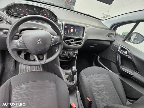 Peugeot 208 1.6 BlueHDi FAP Style - 6