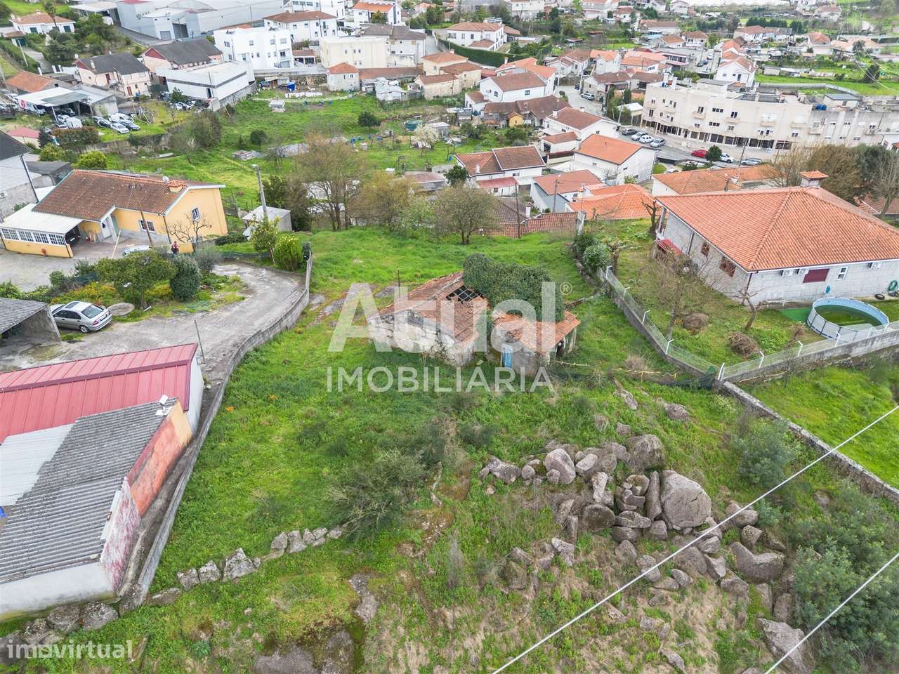 Moradia para Restaurar T2 Venda em Caldas de Vizela (São Miguel e São-6
