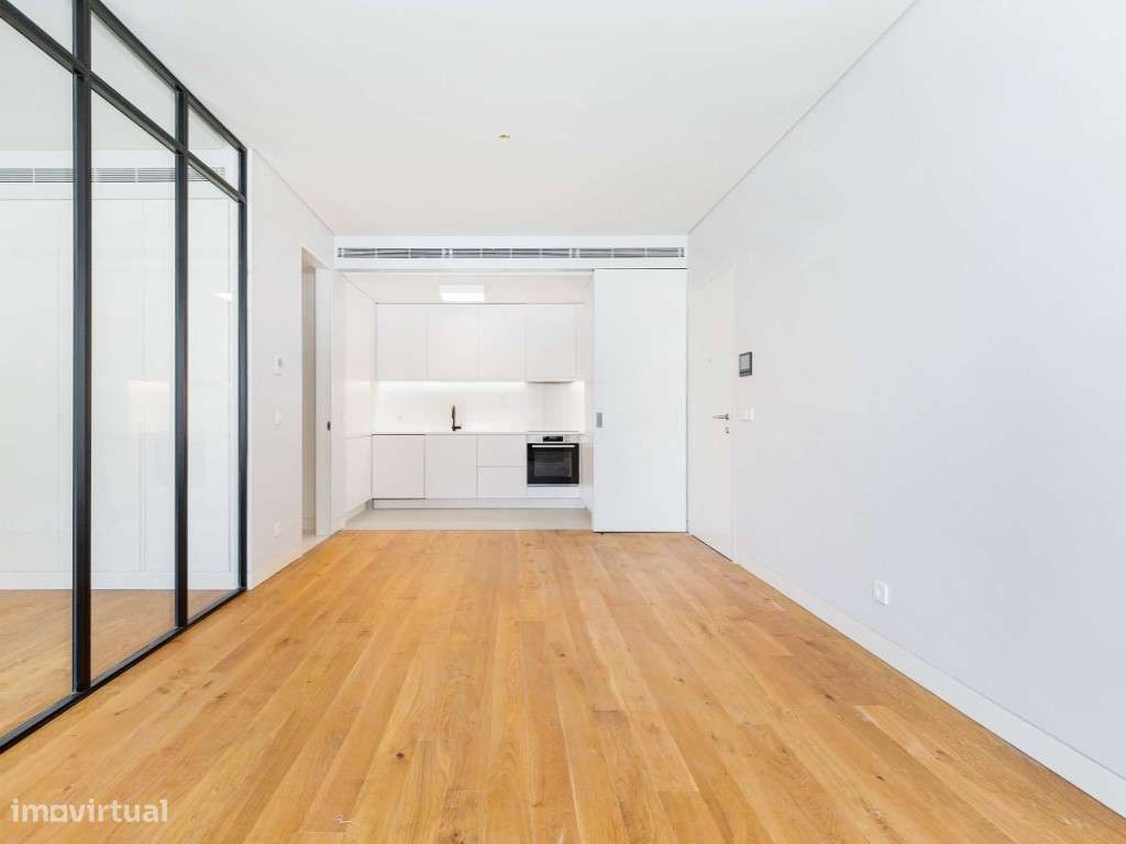 Apartamento T1 para arrendamento sem móveis em Santo António - Grande imagem: 5/25