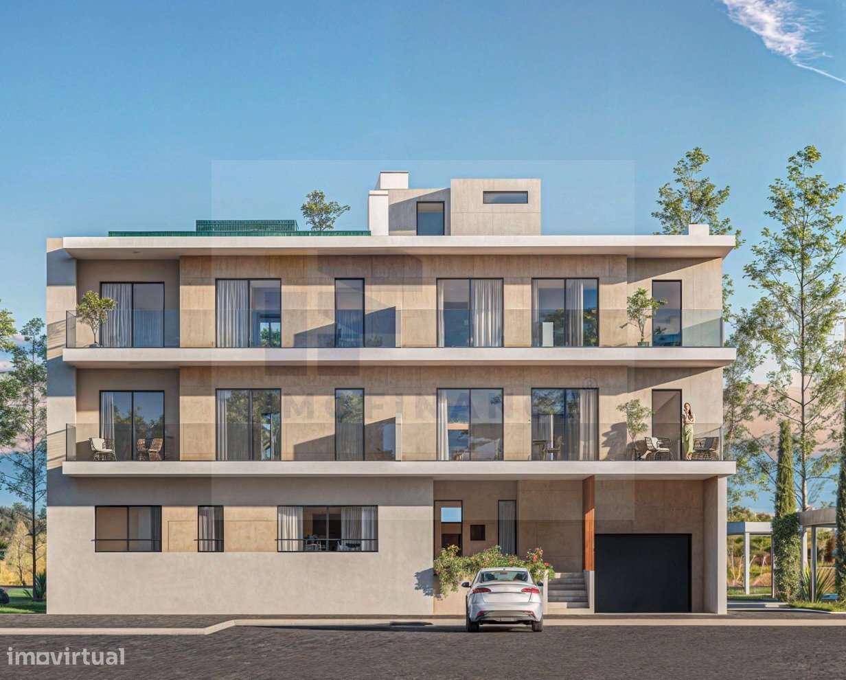 Apartamento T3 em Fase Final de Acabamentos — Praia da Consolação (...-13