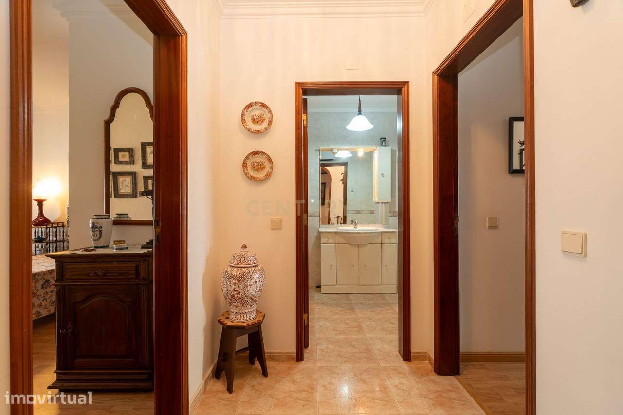** Excelente Apartamento T2 - Vista Rio - Centro do Montijo **-14