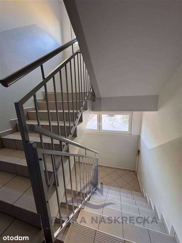 2 pokojowe,37,10m2 ul. Żeromskiego, I piętro, bal-8