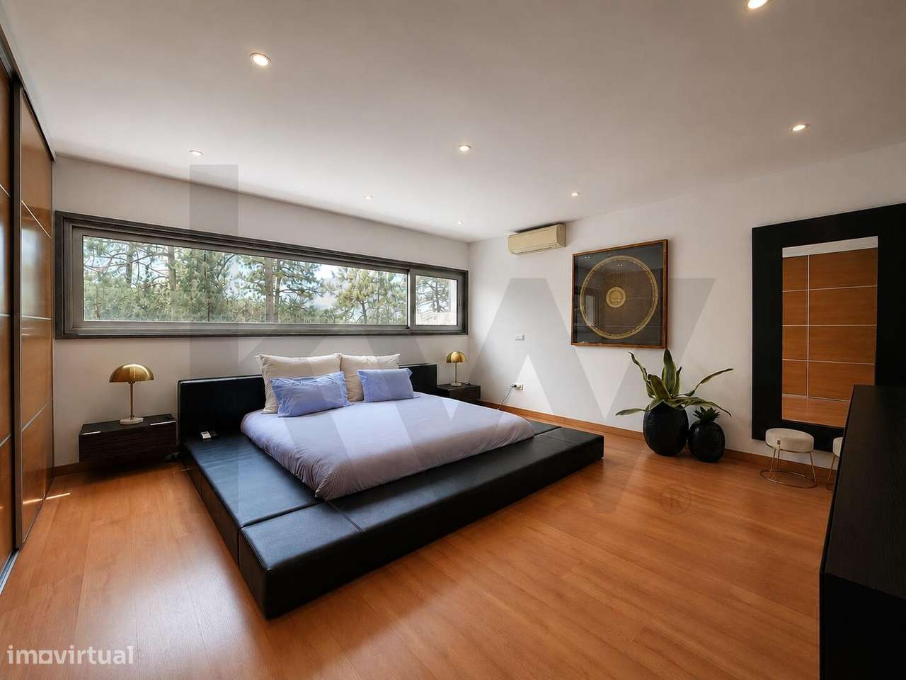 Moradia Isolada de Luxo, T5 com Piscina para a venda em Santo António-31