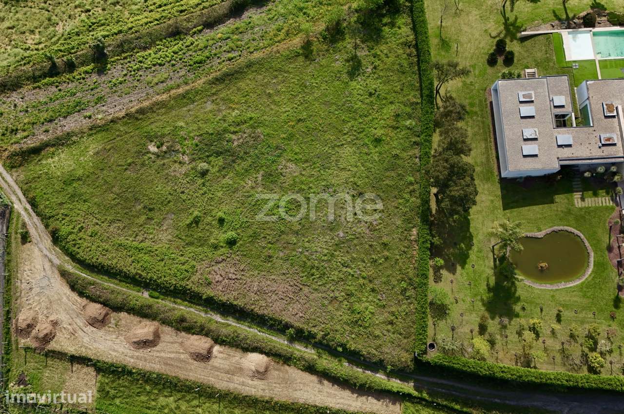 Terreno com 3800m² - Grande imagem: 5/17