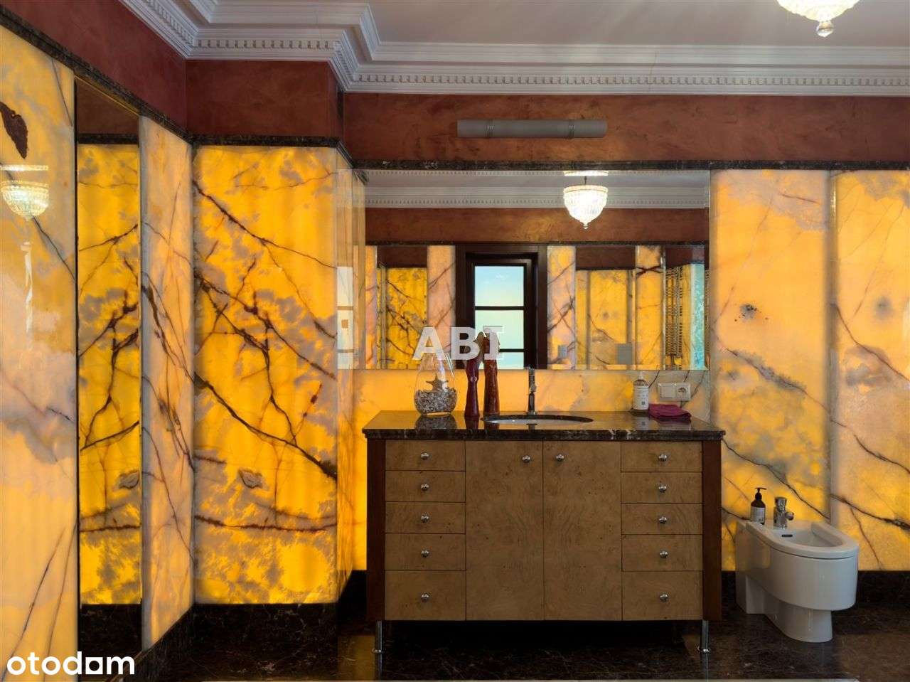 Klimatyczna w pełni wykończona kamienica w centrum-18