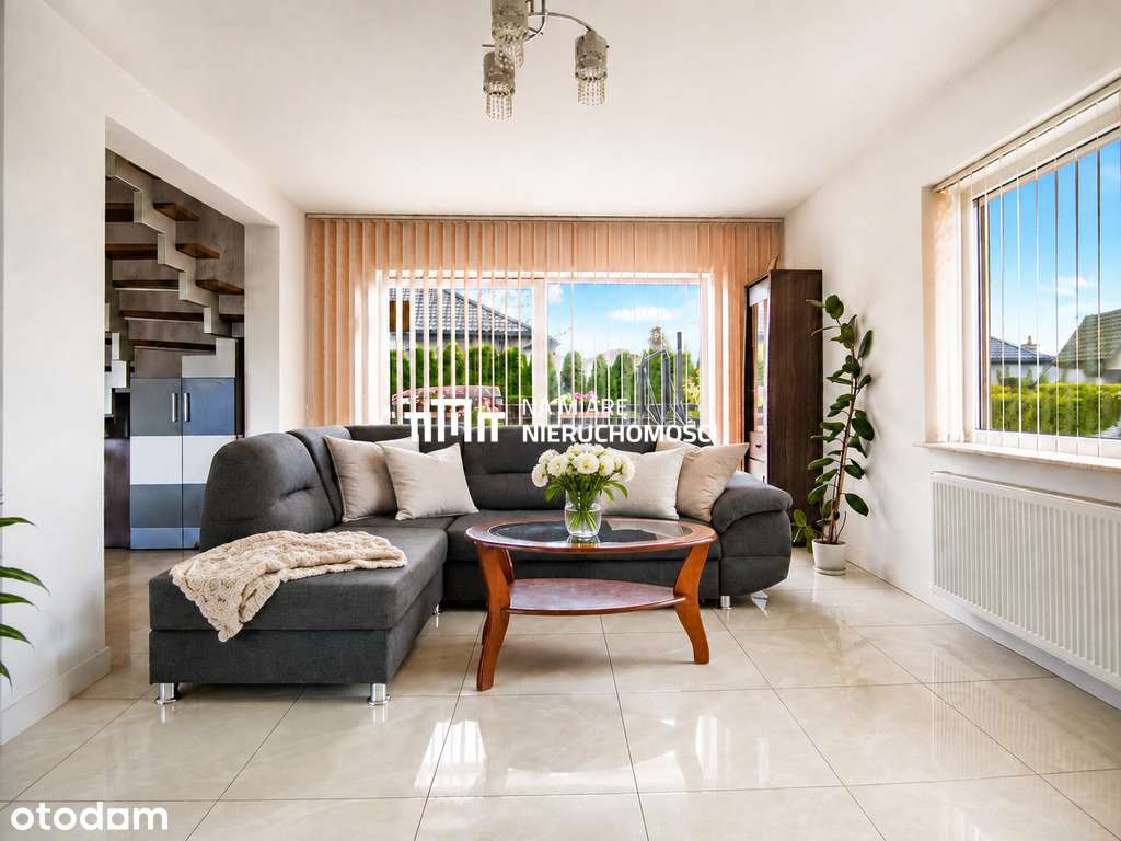 Dom wolnostojący 110 m² | wiata garażowa